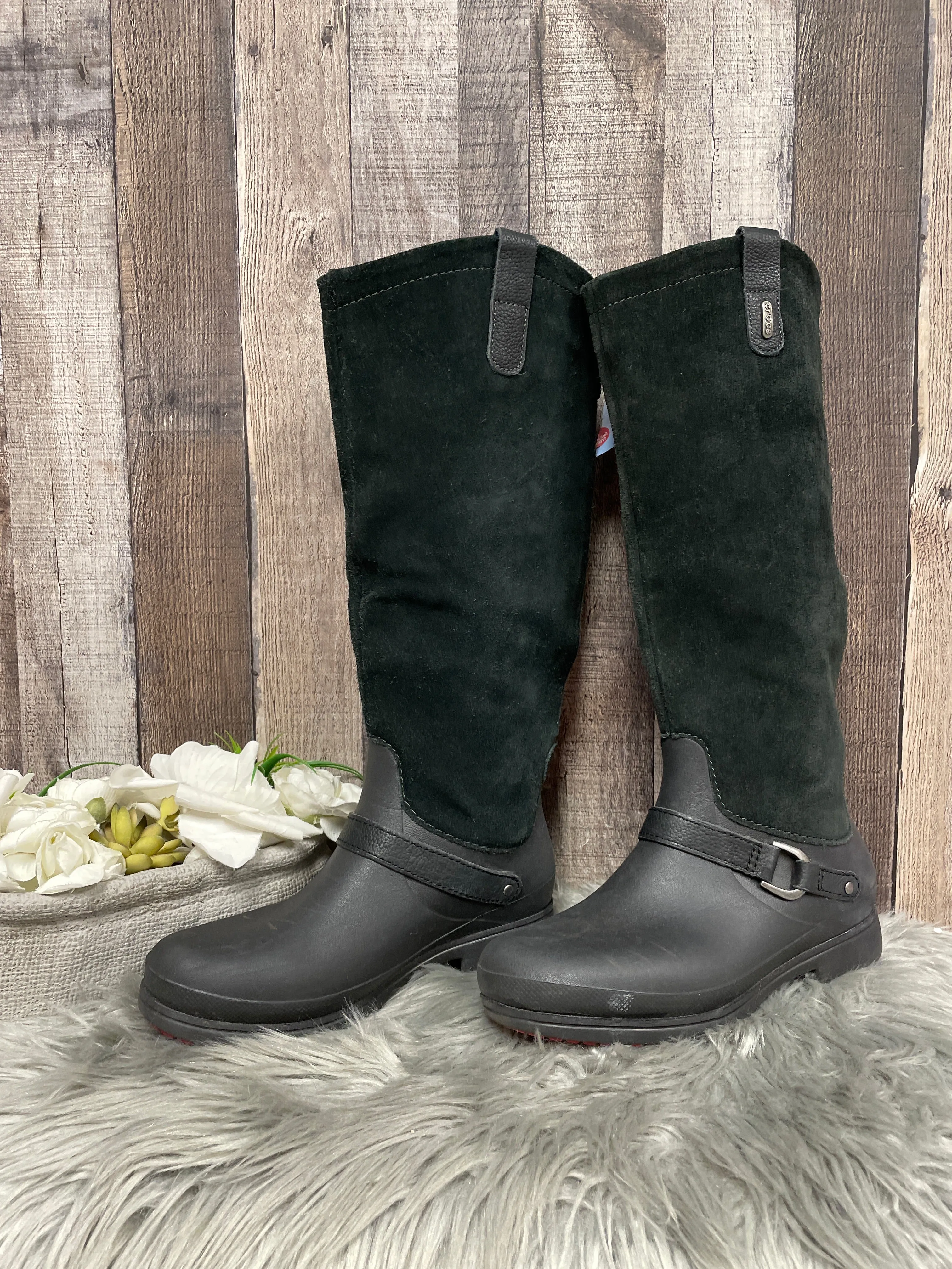 Boots Knee Flats By Crocs In Black, Size: 7 crocs