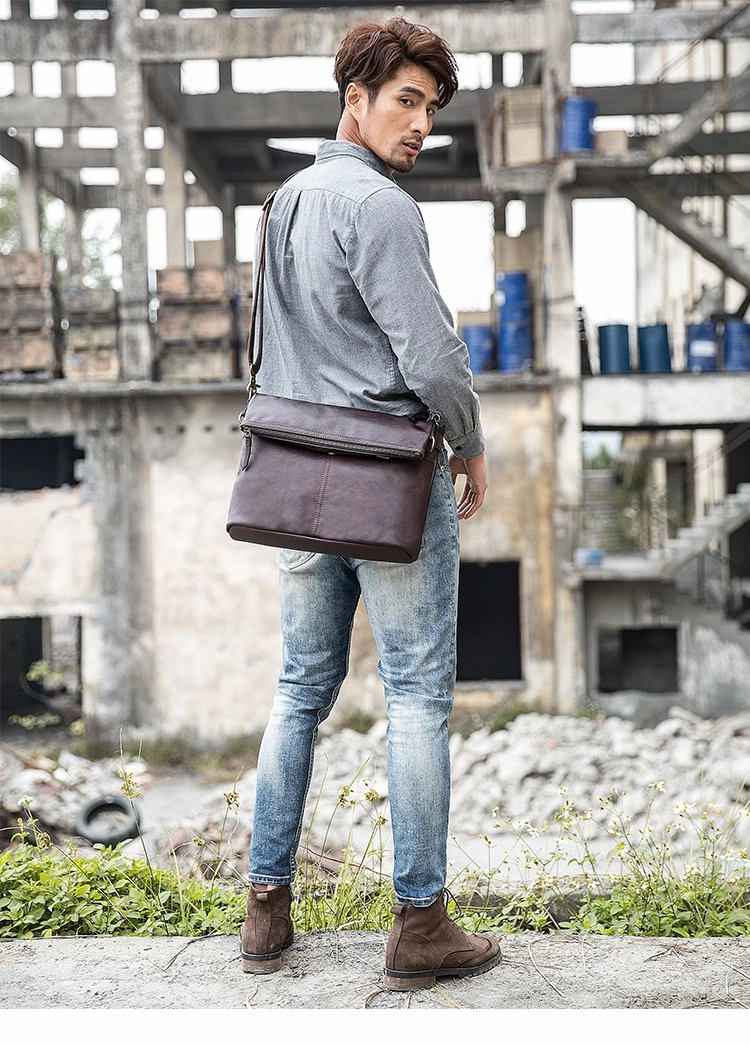 Brown Cool Leather Mens 11 inches Side Bags Messenger Bags Khaki Leather Courier Bag for Men