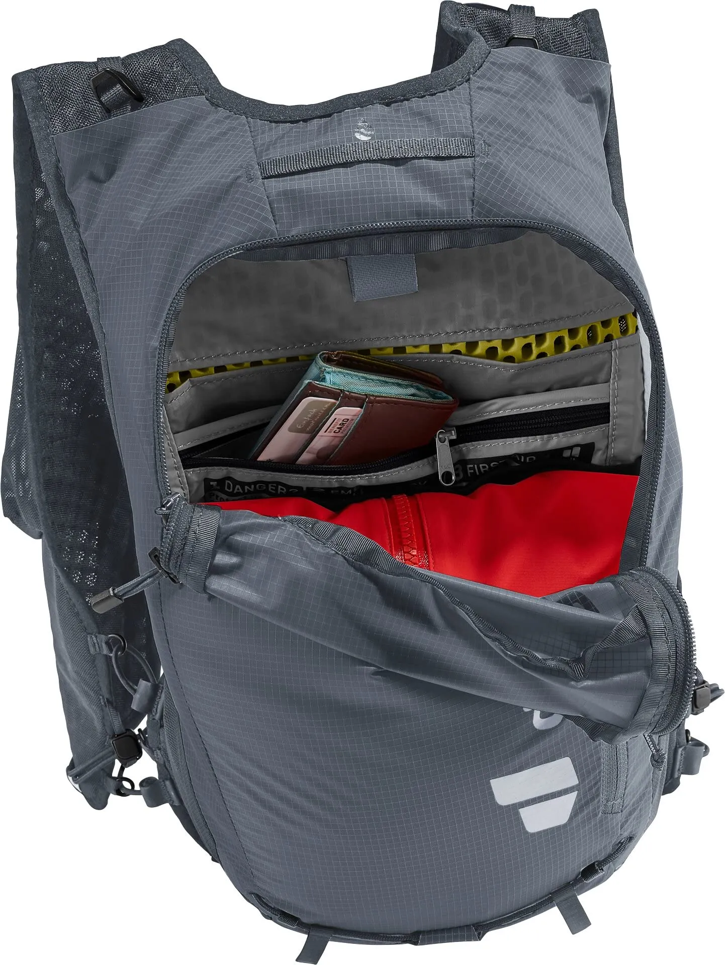 Deuter Ascender 7 w/ 2 Flasks Bags Deuter
