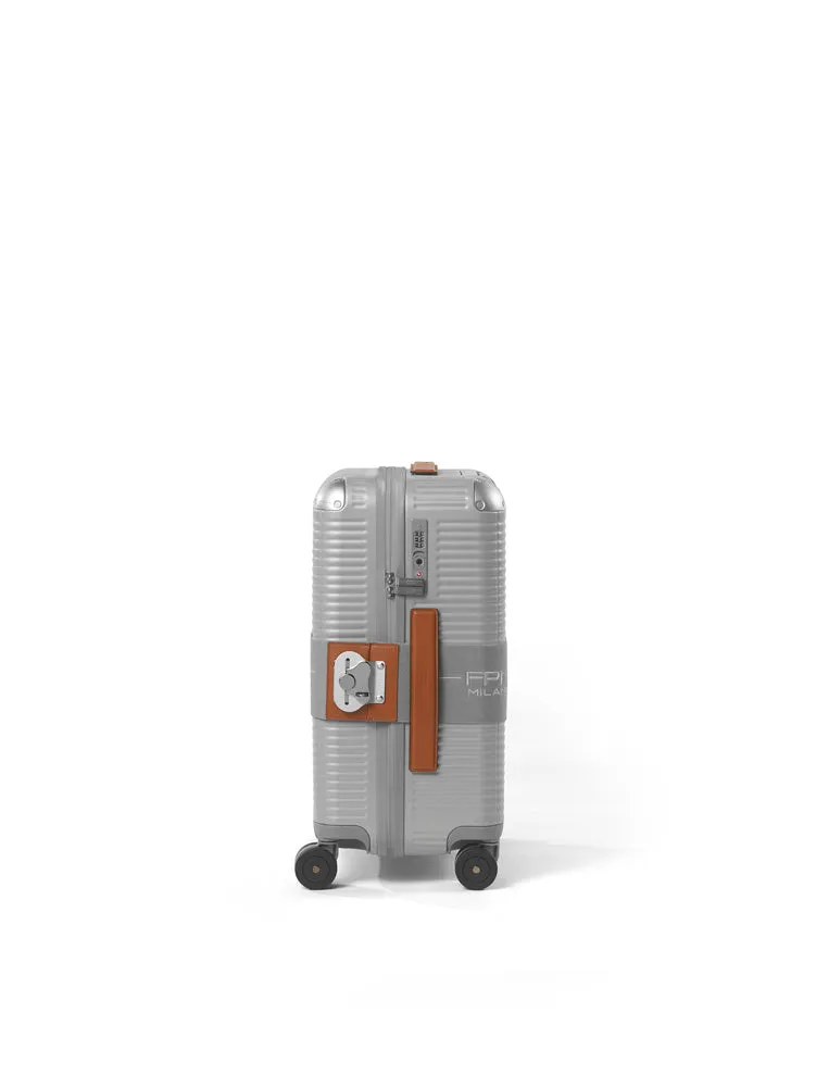FPM Milano Bank Zip Deluxe Trunk On Wheels, 55 Carry On Bags Fpm-Milano