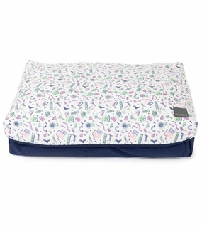 FuzzYard Big Dreamer (Best in Show) Dog Bed dog bed,pet blanket