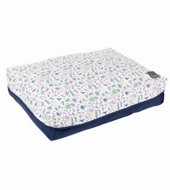 FuzzYard Big Dreamer (Best in Show) Dog Bed