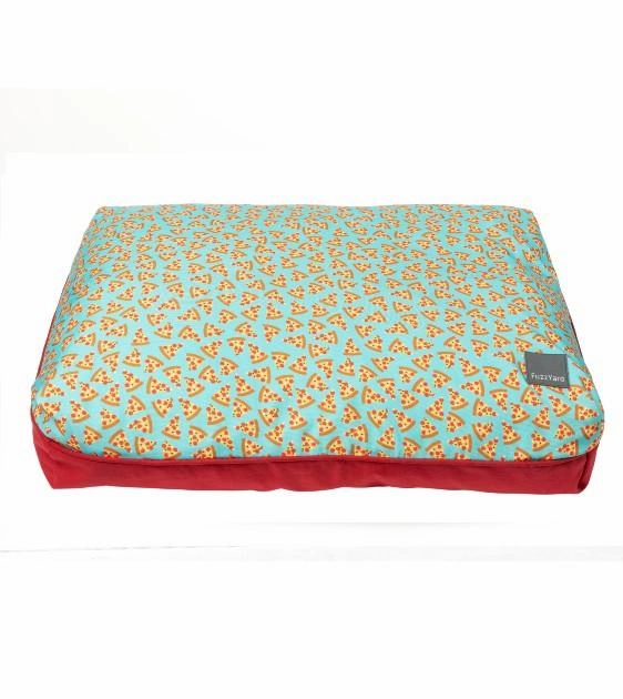 FuzzYard Big Dreamer (Pizza Lyf) Dog Bed dog bed,pet blanket