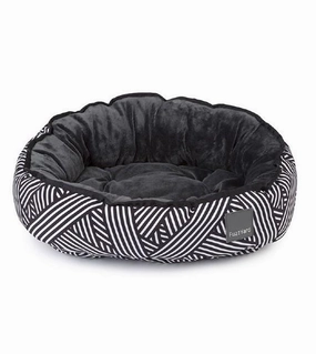 FuzzYard Reversible (Northcote) Dog Bed dog bed,pet blanket