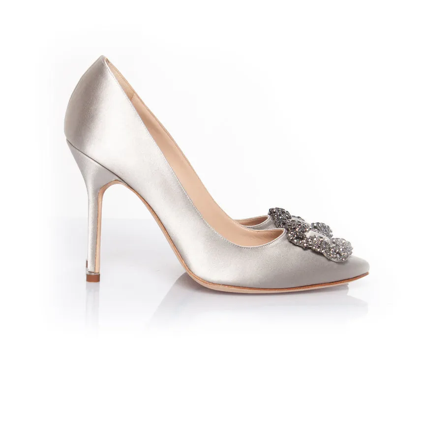 Hangisi satin pumps Shoes_Manolo-Blahnik
