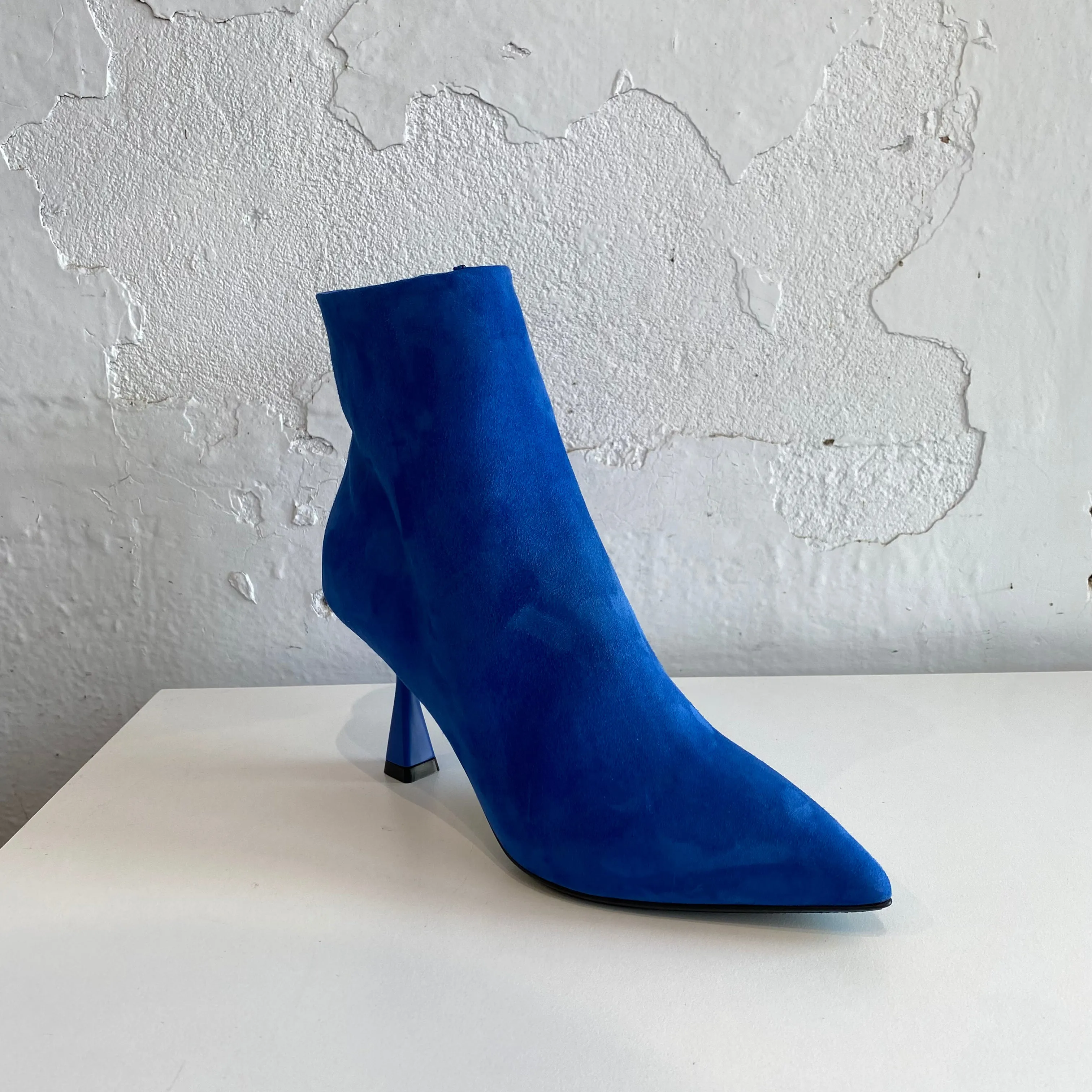 Isabelle Paris FE404 Blue Suede Shoes_Isabelle-Paris