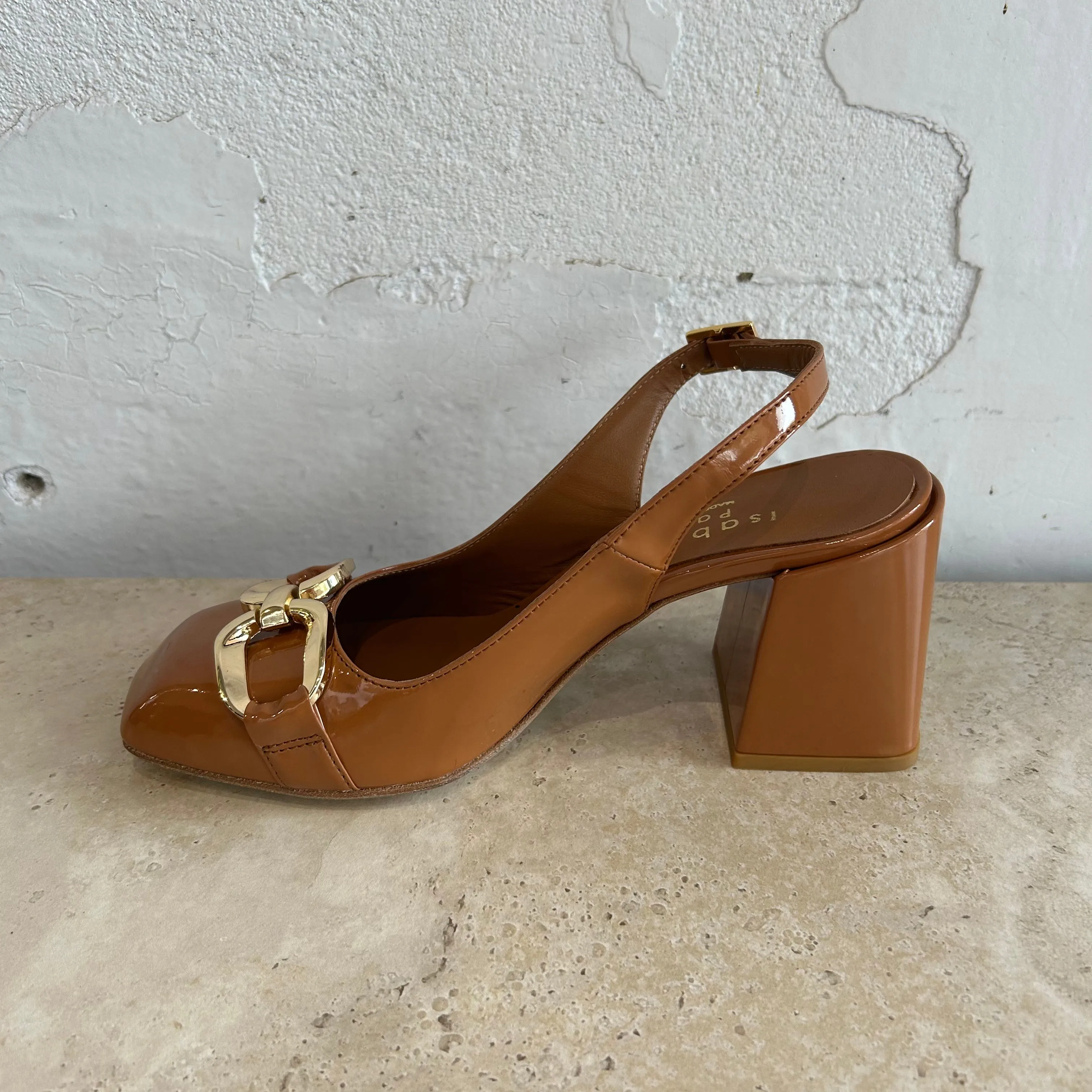 Isabelle Paris IS153 Brown Patent Shoes_Isabelle-Paris