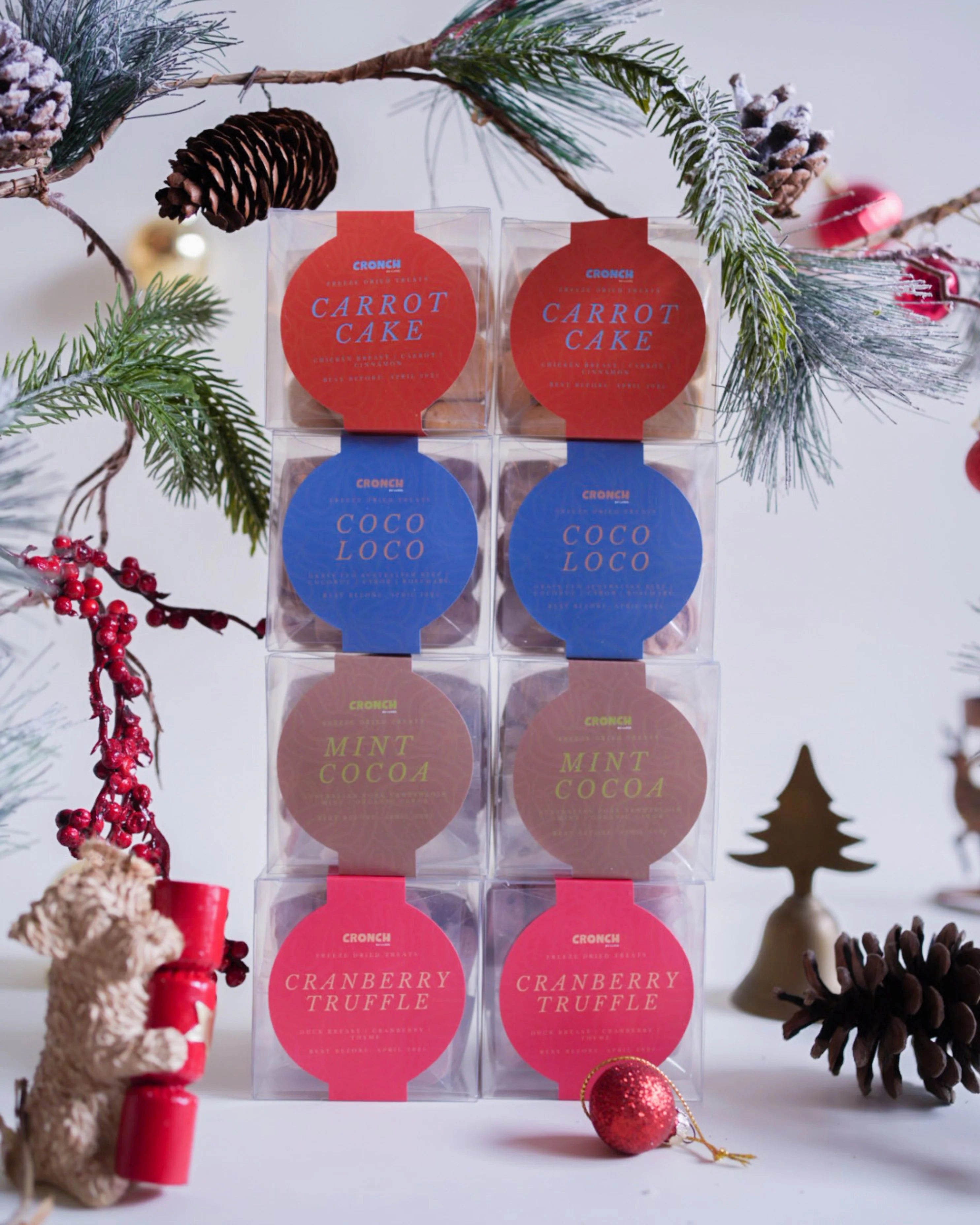 Licked CRONCH Freeze Dried Christmas Dog & Cat Treats (Mint Cocoa)