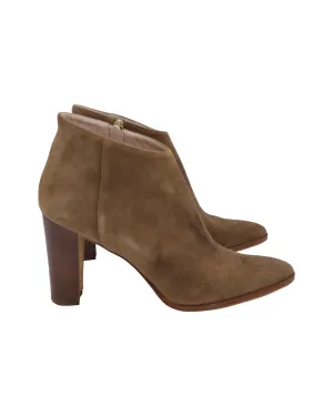 Manolo Blahnik Brusta Low-Cut Ankle Boots in Brown Suede Shoes_Manolo-Blahnik