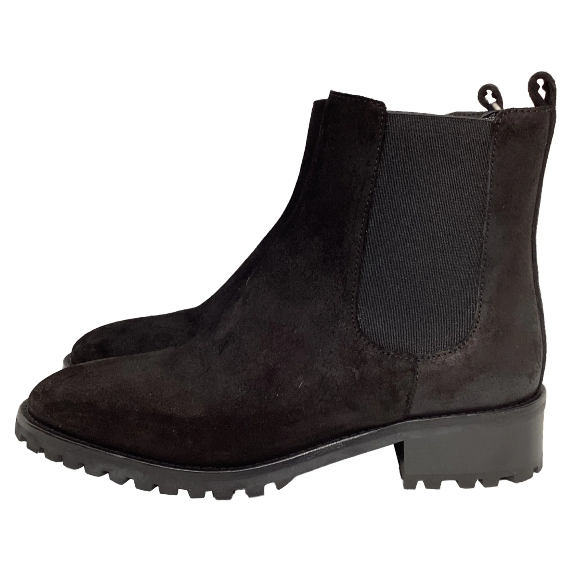 Manolo Blahnik Chelata Chelsea Boots in Black Suede Shoes_Manolo-Blahnik