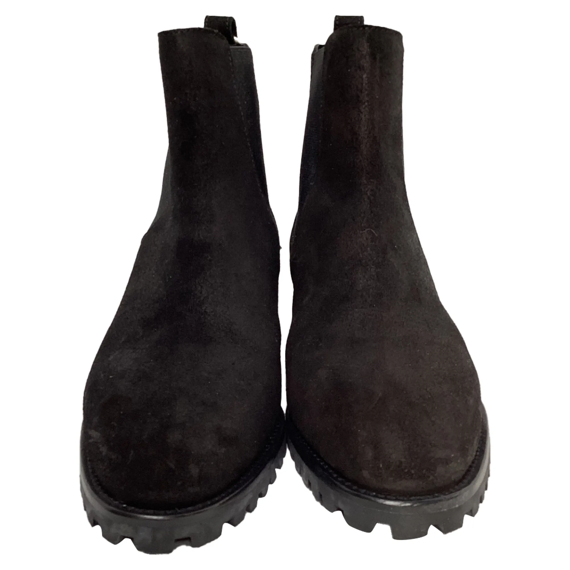Manolo Blahnik Chelata Chelsea Boots in Black Suede Shoes_Manolo-Blahnik