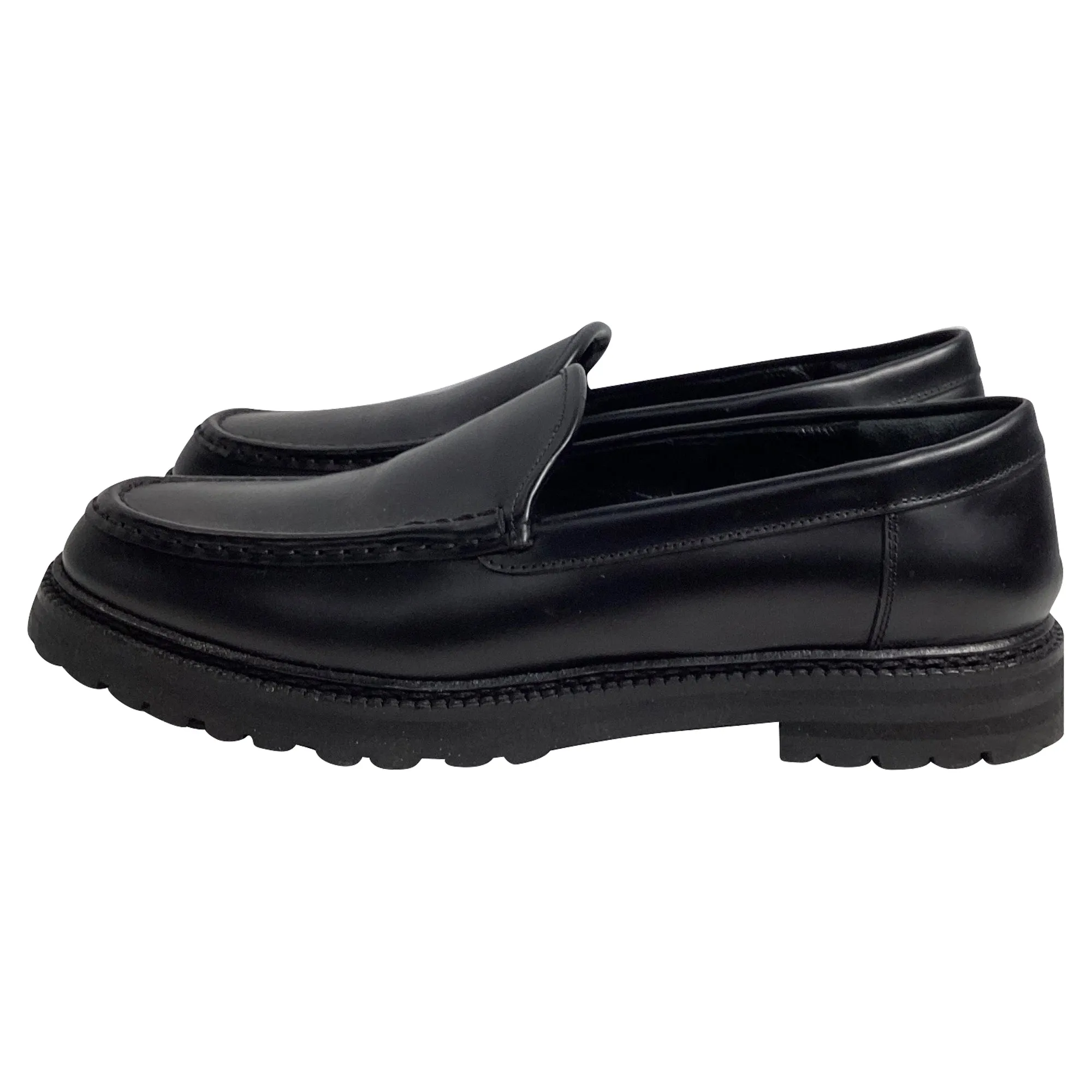 Manolo Blahnik Dineralo Slip-On Loafers in Black Calf Leather Shoes_Manolo-Blahnik