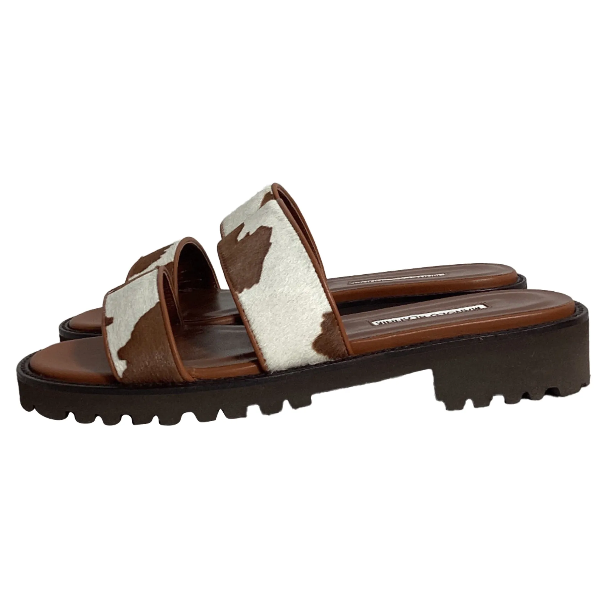 Manolo Blahnik Gadmu Cow Print Flat Sandals in Animal Print Ponyhair Shoes_Manolo-Blahnik