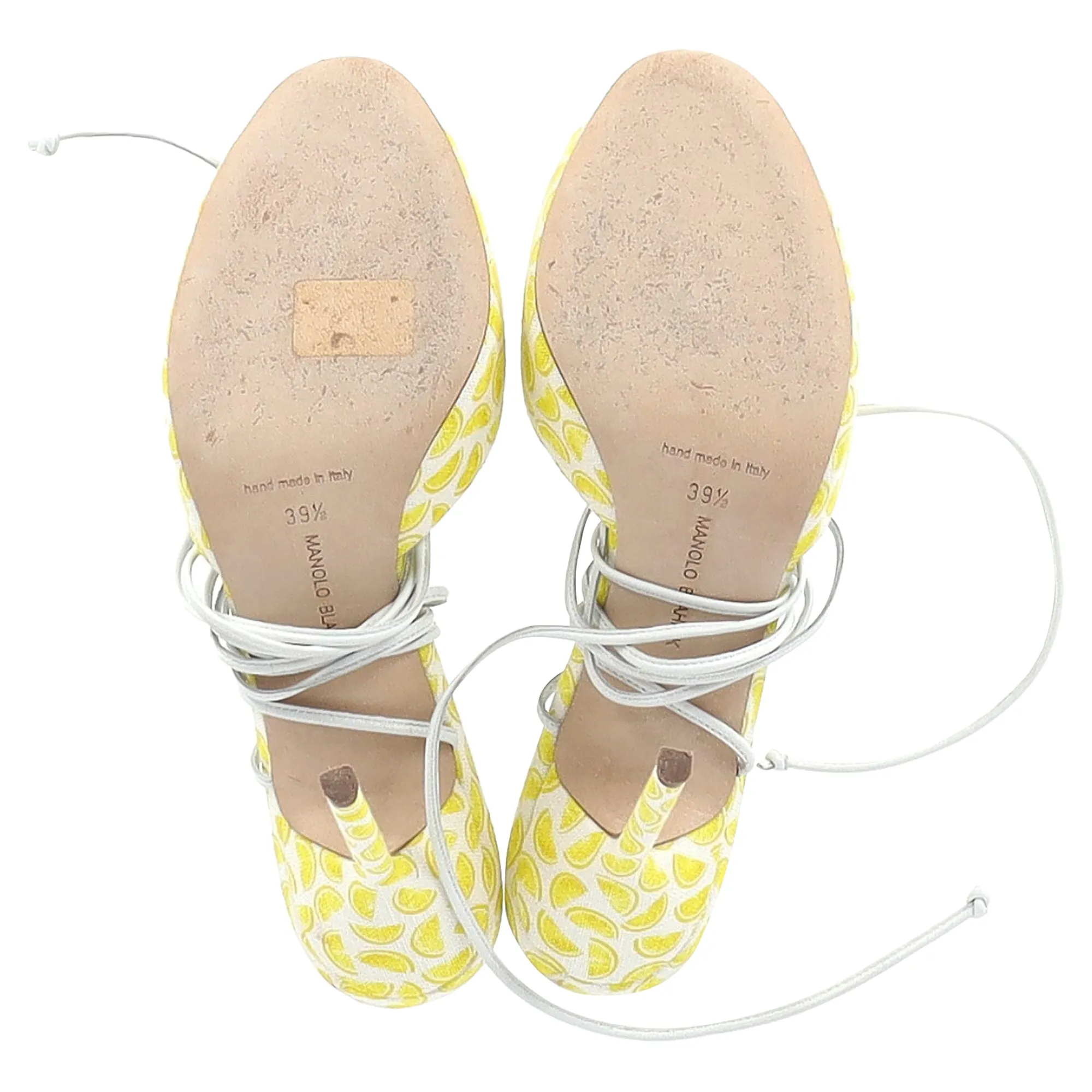 Manolo Blahnik Jada Lemon Print Strappy Heeled Sandals in Yellow Canvas Shoes_Manolo-Blahnik