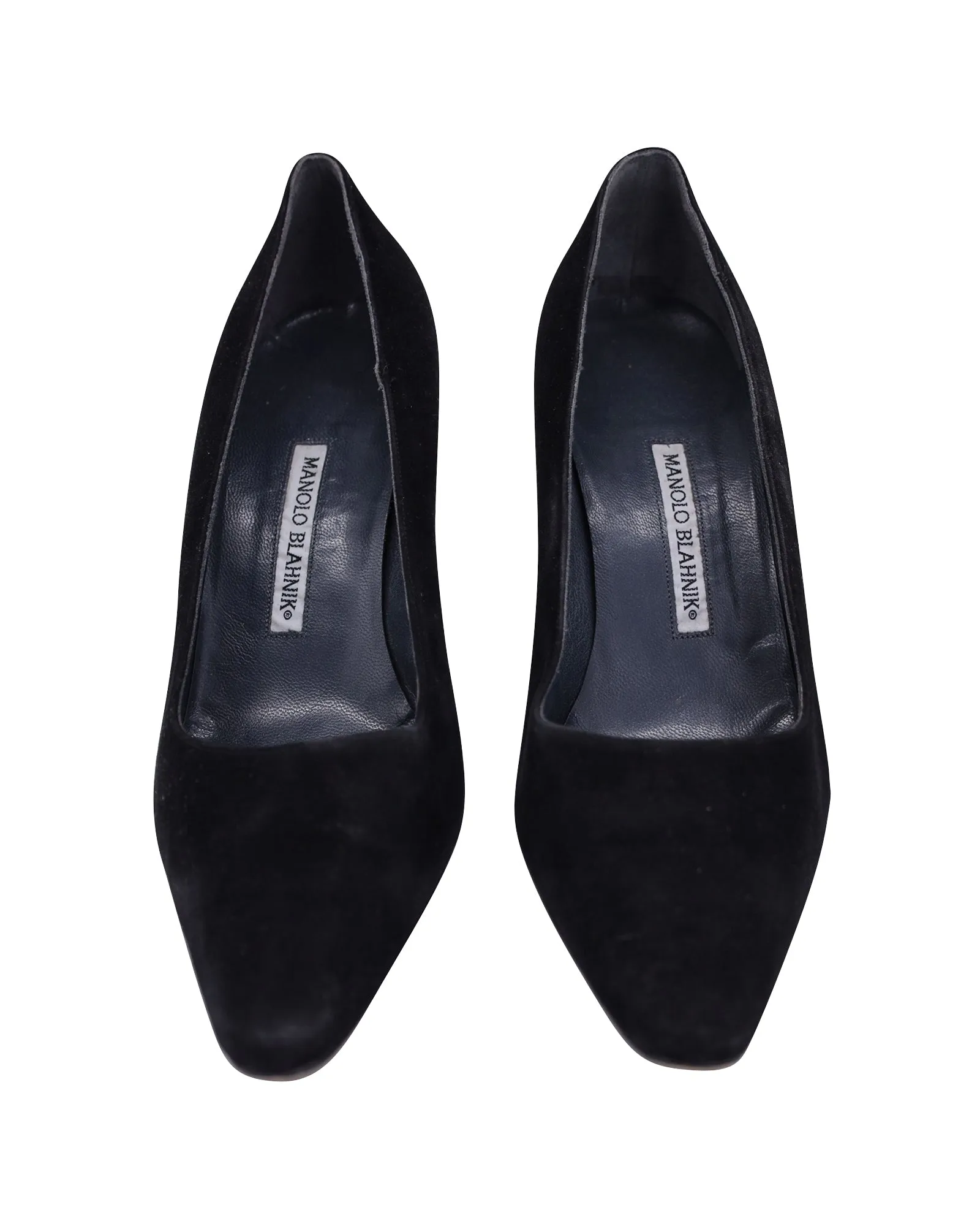 Manolo Blahnik Pointed-Toe Pumps in Black Suede Shoes_Manolo-Blahnik