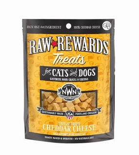 Northwest Naturals Freeze Dried Cheddar Cheese Cat & Dog Treats freeze-dried dog food,lightweight pet food