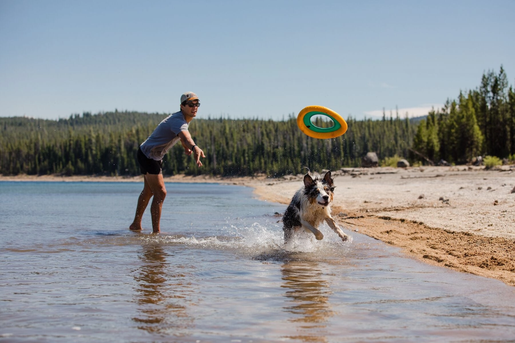 Ruffwear Hydro Plane High-Floating Foam Tug & Fetch Toy Fetch Dog Toy (Tangelo Orange)