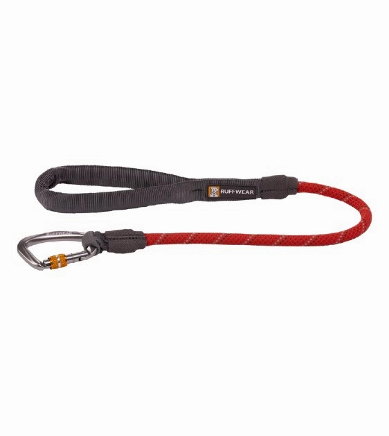 Ruffwear Knot-a-Long? Short Rope Dog Leash with Locking Carabiner (Red Sumac)