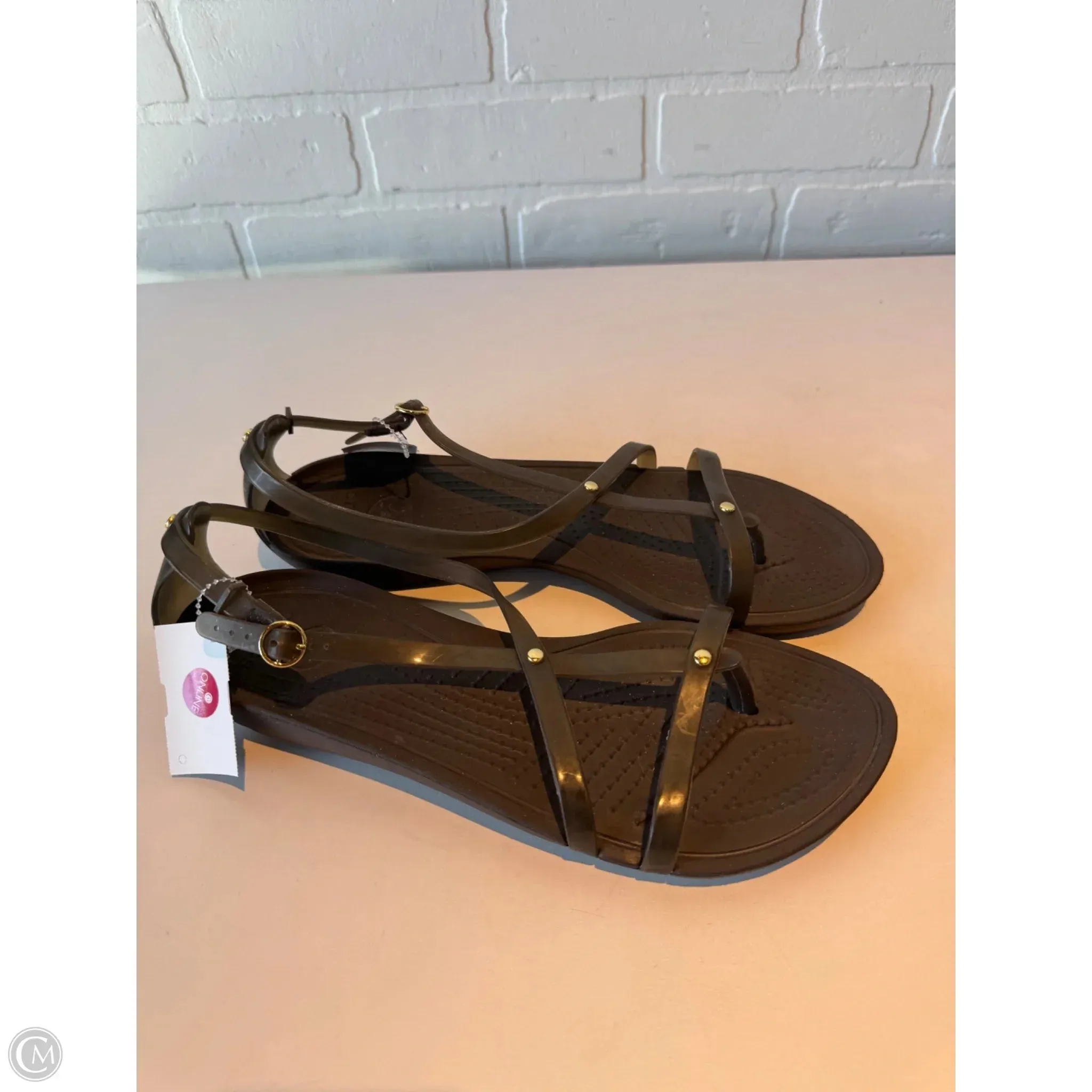 Sandals Flats By Crocs In Grey, Size: 10 crocs