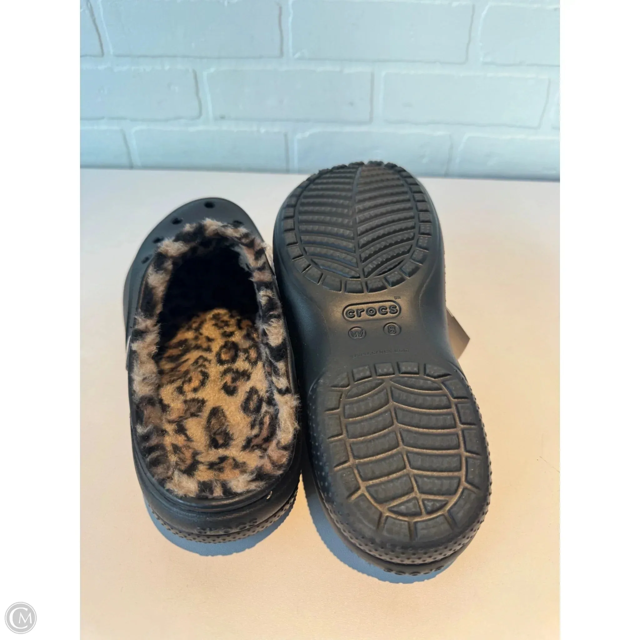 Shoes Flats By Crocs In Black, Size: 8 crocs