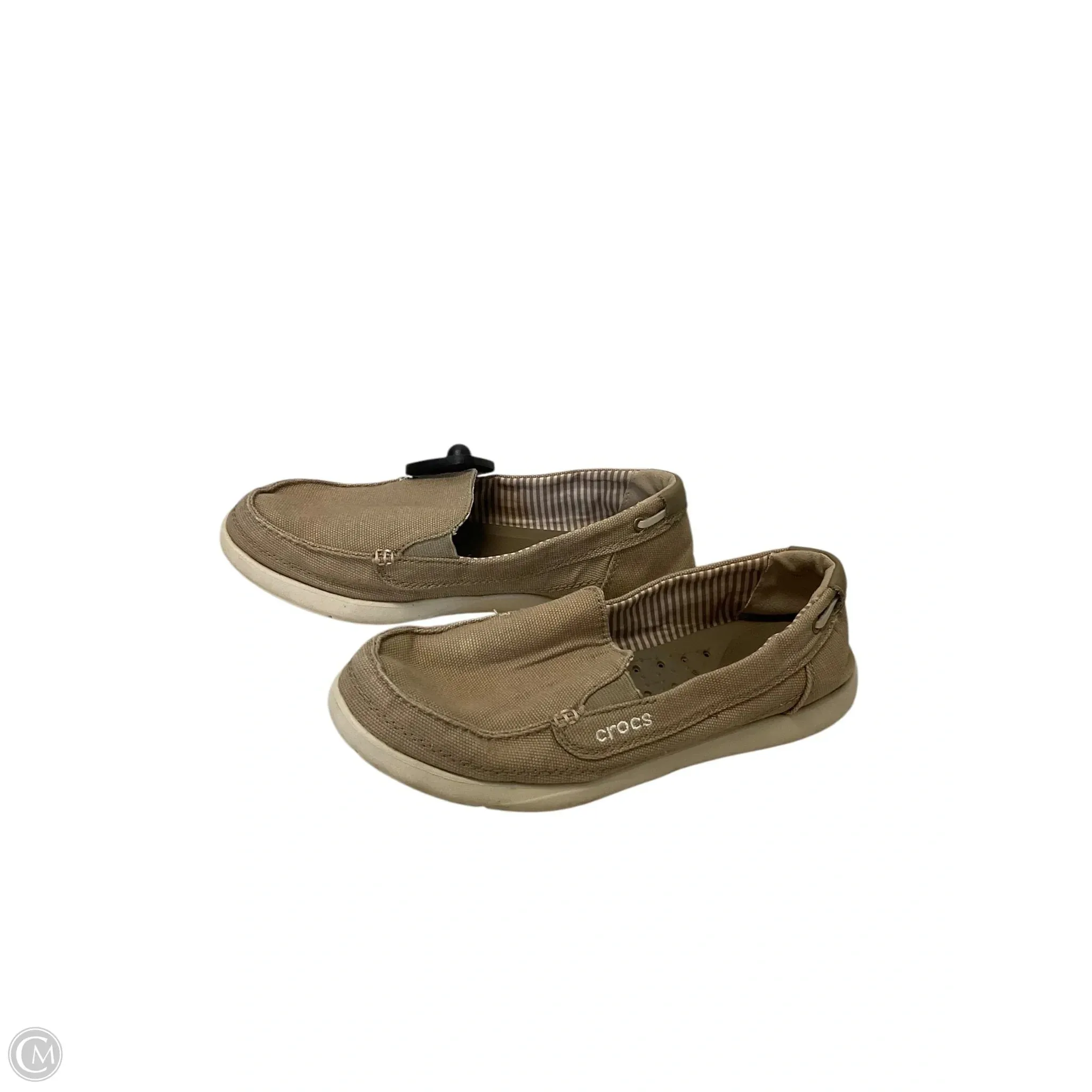Shoes Flats By Crocs In Tan, Size: 8 crocs