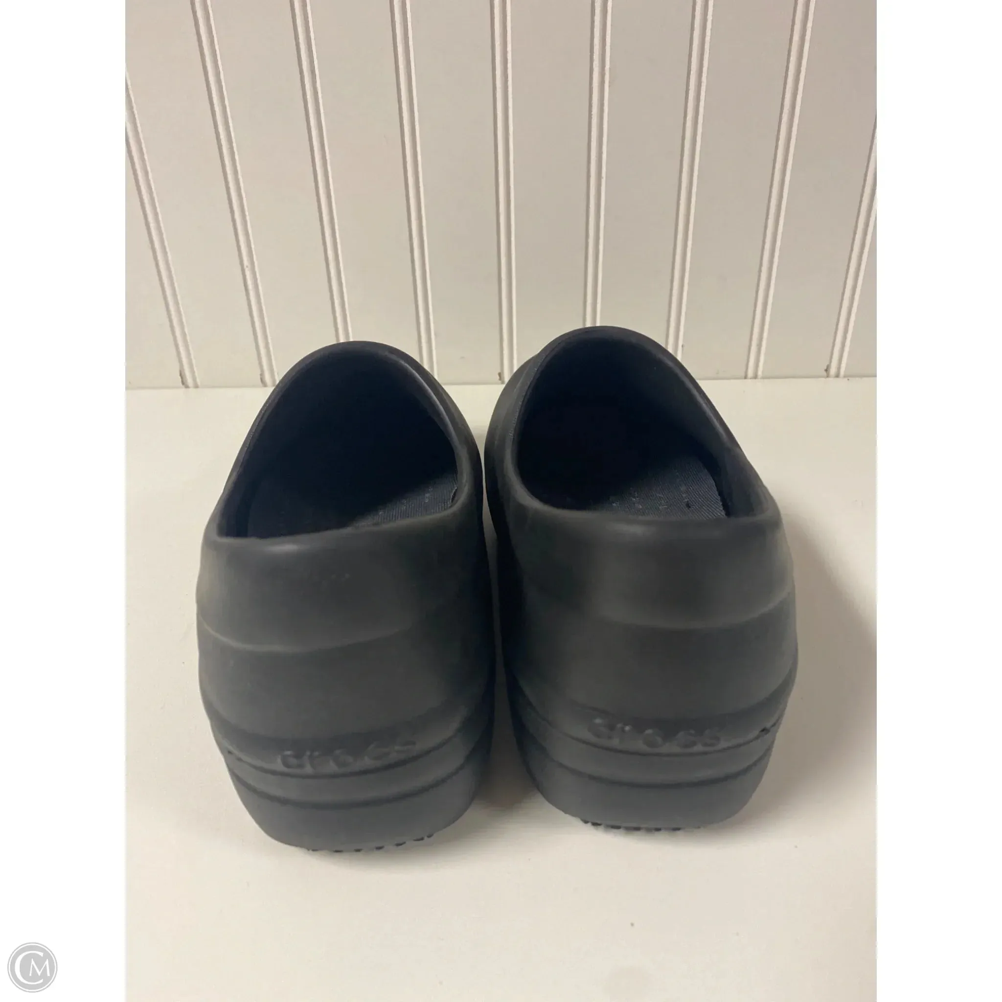 Shoes Heels Block By Crocs In Black, Size: 6 crocs