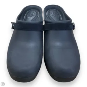 Shoes Heels Block By Crocs In Black, Size: 9 crocs