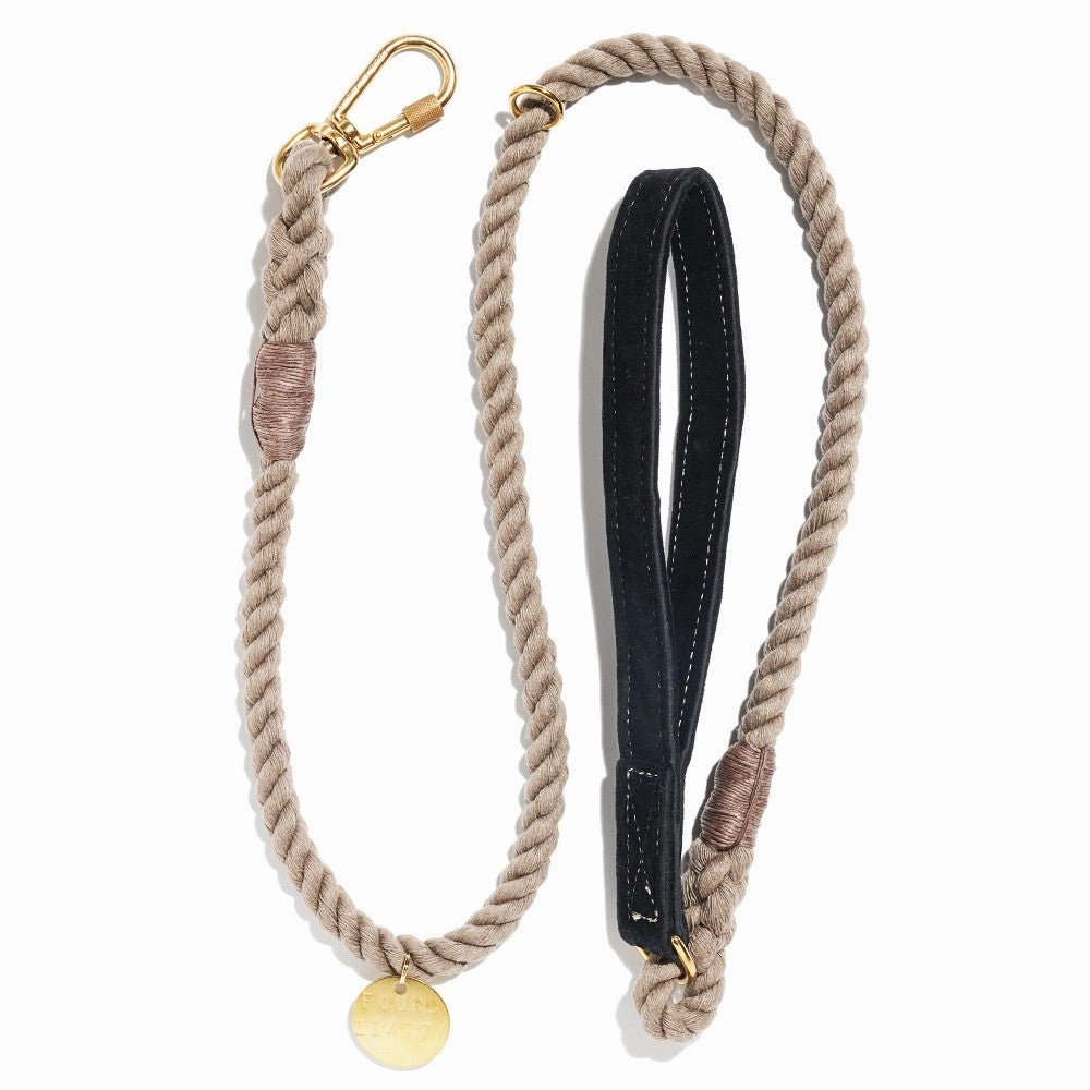 Washable Velvet Dog Leash Black dog mixer,pet meal booster