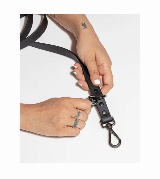 Wild One Anti-Odour Dog Leash (Black)