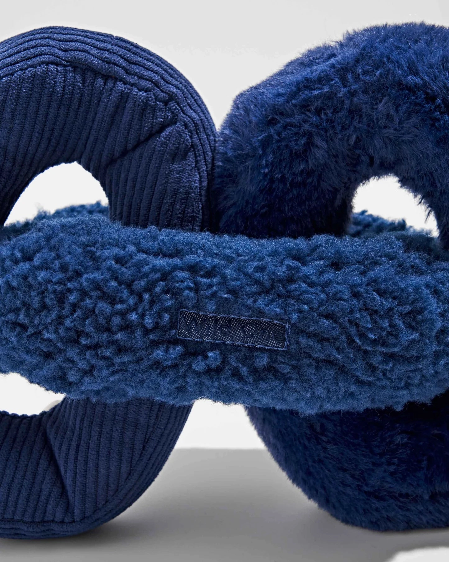 Wild One Chew Chain Crinkle Squeaky Dog Toy (Navy)