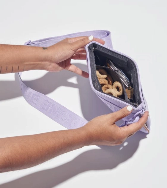 Wild One Recycled Knit Walking Treat Pouch (Lilac)