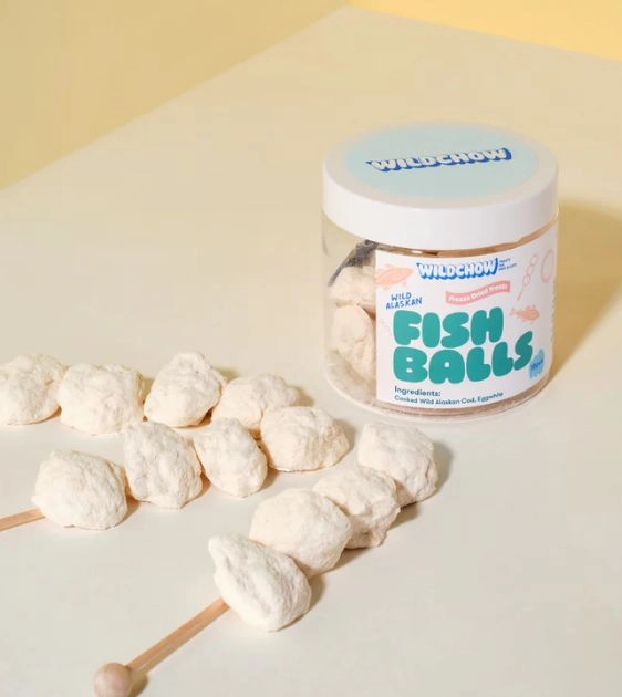 WildChow Freeze Dried Crunchy Fish Balls Dog Treats freeze-dried dog food,lightweight pet food