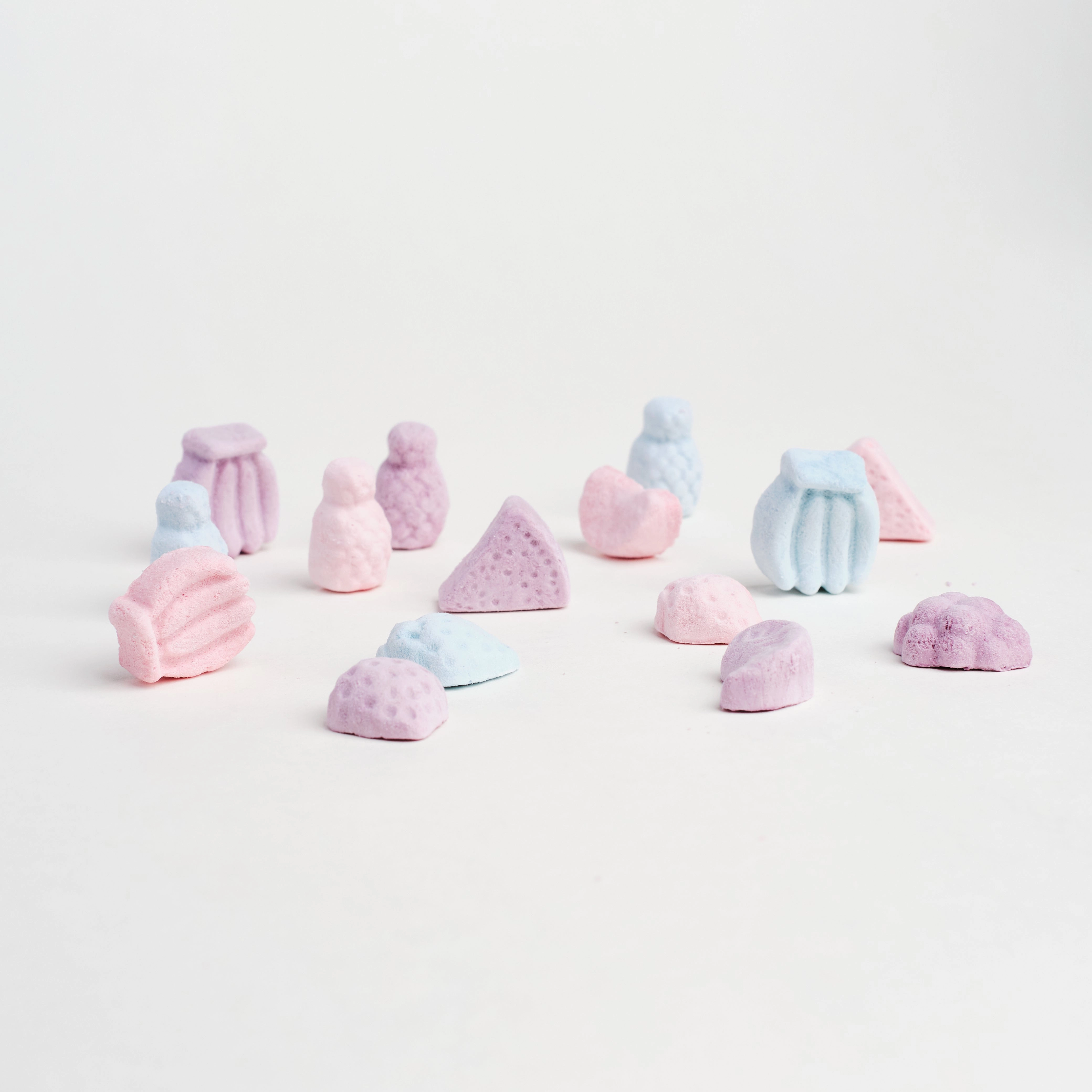 WildChow Freeze Dried Yoghurt Dog Treats (Jelly Babies Superfood)